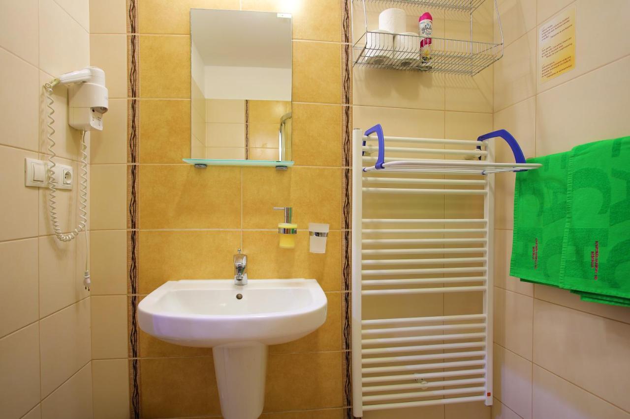 Apartman Studio Lux S Terasou Harmony V Thermal Parku Besenova S Vyhladom Na Bazeny المظهر الخارجي الصورة